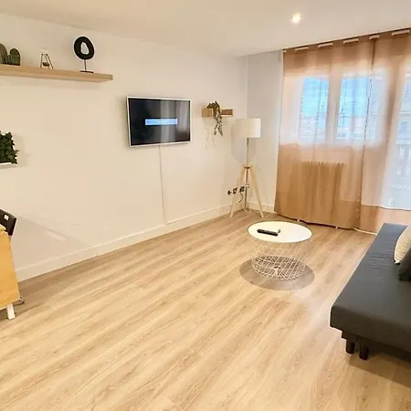 Vive Xii Apartment *